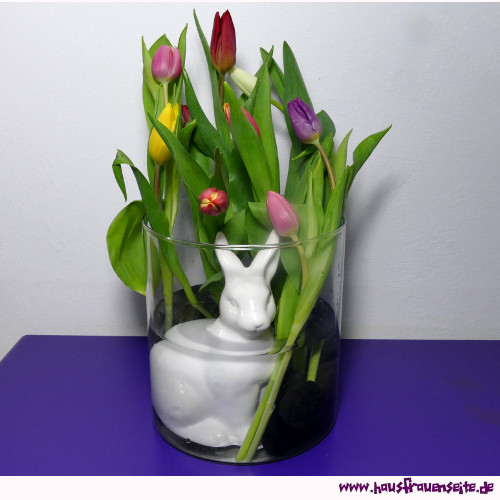 Frhlingsdeko mit Tulpen