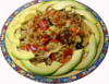 asiatische Nudelpfanne mit Avocado