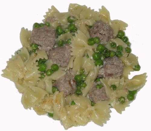 Bratwurst-Erbsen-Farfalle