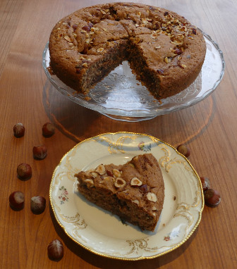 Nutellakuchen mit Zimt und Haselnssen