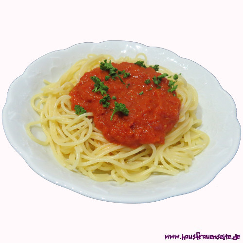 Spaghetti mit Tomatensauce