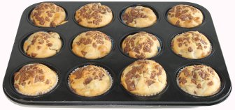 die fertigen Marzipan-Bananen-Muffins