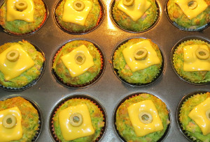 Spinat-Muffins mit Kasseler