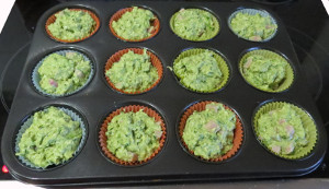 Spinatmuffins mit Kasseler backen