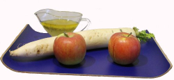 Zutaten für den einfachen Apfel-Rettichsalat