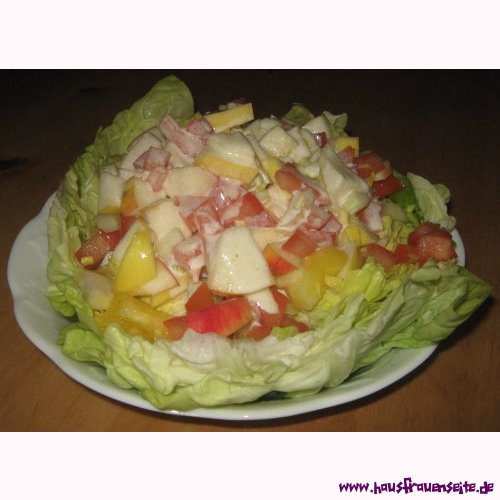 Salat mit Ananas