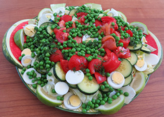 unsere bunte Salatplatte