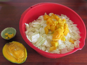 Chinakohlsalat mit Mango machen