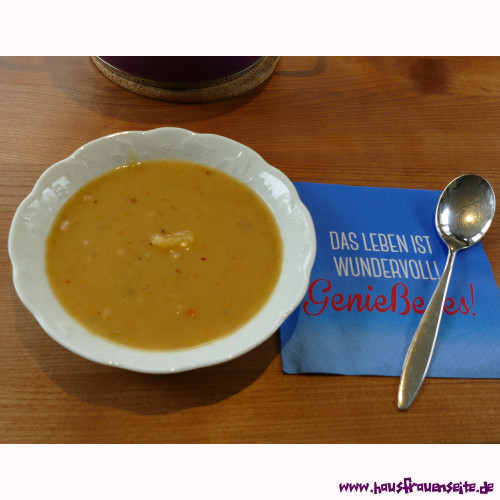 Kartoffelsuppe mit weien Bohnen