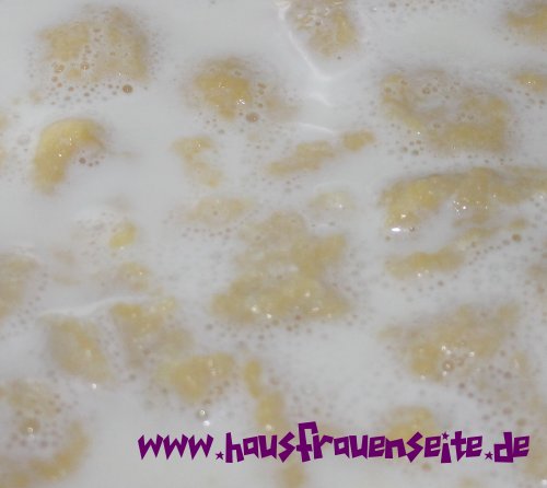 Schwmmchen in Milchsuppe