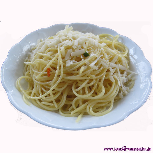 Spaghetti Aglio e Olio peperoni