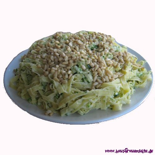 Zucchini-Tagliatelle