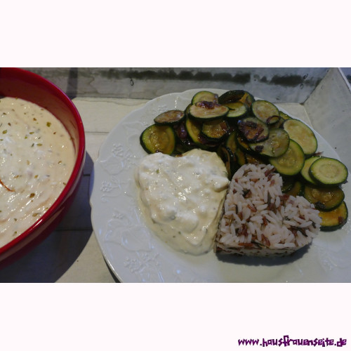 Zucchini mit Feta-Creme